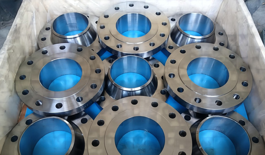Alloy Steel ASTM A182 F22 Flanges By Metafit Piping Industries